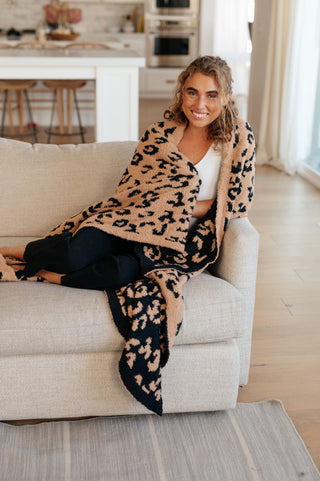 Ari Blanket Single Cuddle Size in Animal Print - Fashion Are Us 