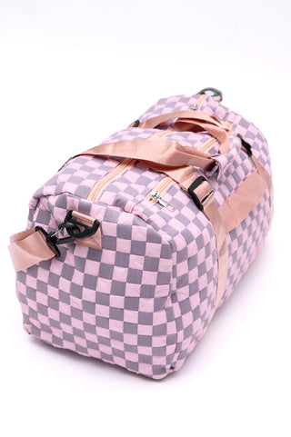 Elevate Travel Duffel in Pink - Fashion Are Us 