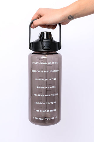 Elevated Water Tracking Bottle in Black - Fashion Are Us 