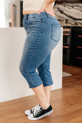 Emily High Rise Cool Denim Pull On Capri Jeans - Fashion Are Us 