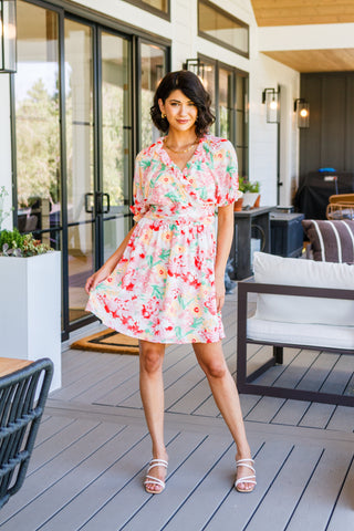 Fancy Free Floral Dress - Fashion Are Us 