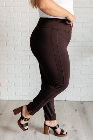 Magic Skinny 28" Pants in Chocolate Ave Shops