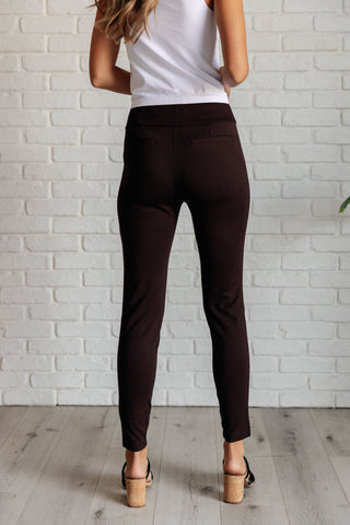 Magic Skinny 28" Pants in Chocolate Ave Shops