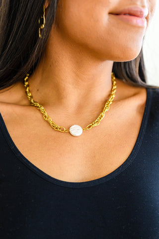 Ocean's Gold Shell Pendant Necklace - Fashion Are Us 