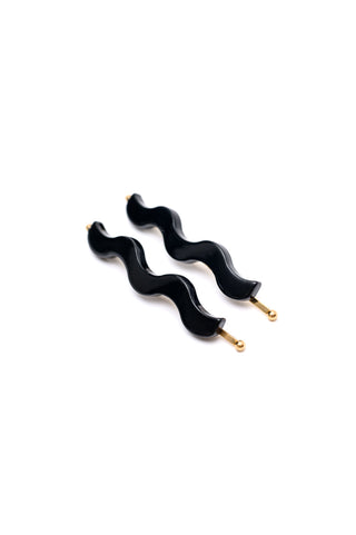 Sleek Waves Hair Clip in Black - Fashion Are Us 