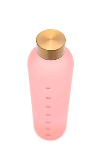 Sippin' Pretty 32 oz Translucent Water Bottle in Pink & Gold - Fashion Are Us, LLC