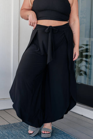 Holland Holiday Tulip Pants in Black - Fashion Are Us, LLC