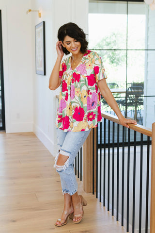 Do It Anyways Floral Top - Fashion Are Us, LLC