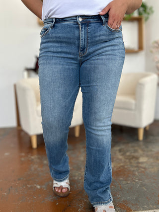 Judy Blue Full Size Mid-Rise Waist Straight Jeans Trendsi