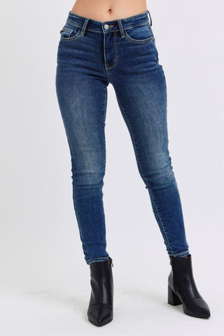 Judy Blue Full Size Run Mid-Rise Waist Skinny Jeans with Thermal Lining Trendsi